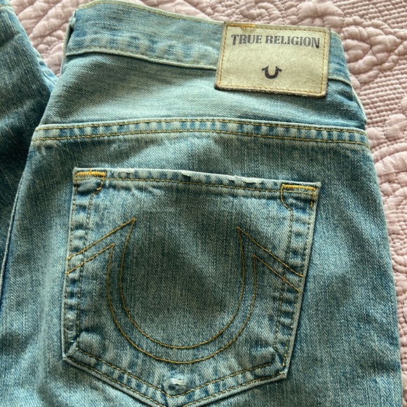 True Religion Audrey boyfriend frayed jeans Mid Rise - Picture 10 of 10